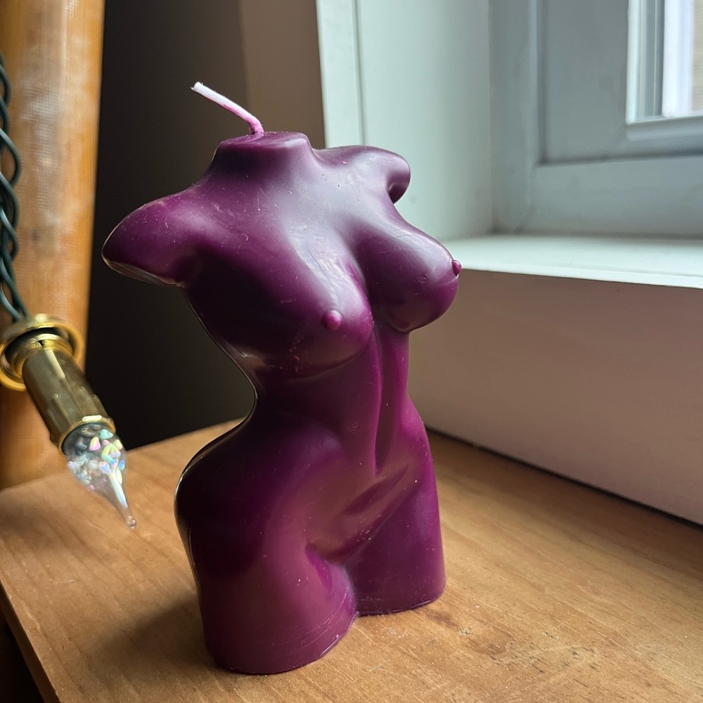 Arya Body Wax Goddess Candle